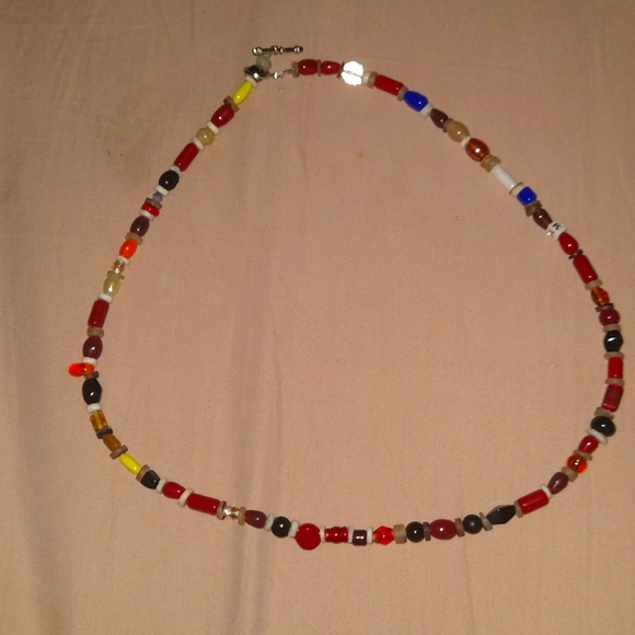 Neclace - Picture 1 of 2